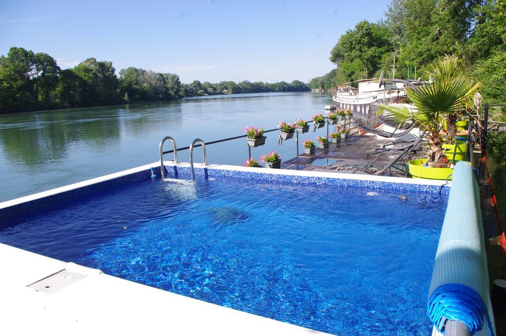 Bed and Breakfast Péniche Le Hasard Villeneuve-lès-Avignon Exterior foto